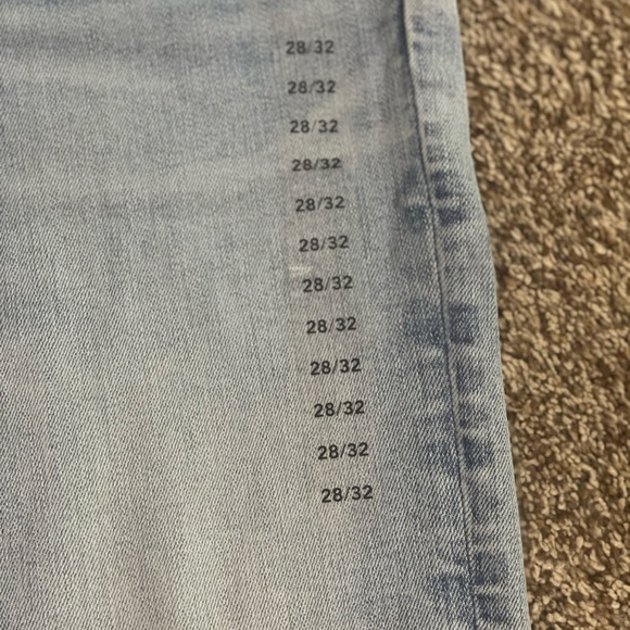 American Eagle Jeans! - Picture 5 of 5